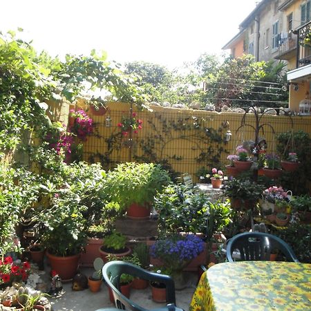 The Tower Of The Old King Bed & Breakfast Desenzano del Garda Exterior photo